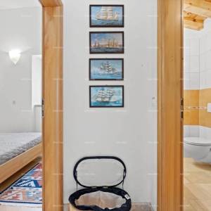 Prodaje se renovirana istarska kuća s bazenom – Kanfanar, 208 m², dva objekta
