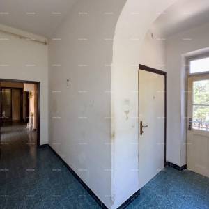 Prodaje se stan, 75 m², Pula – Veruda