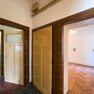 Prodaje se stan, 75 m², Pula – Veruda