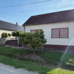 PRODAJEM KUĆU