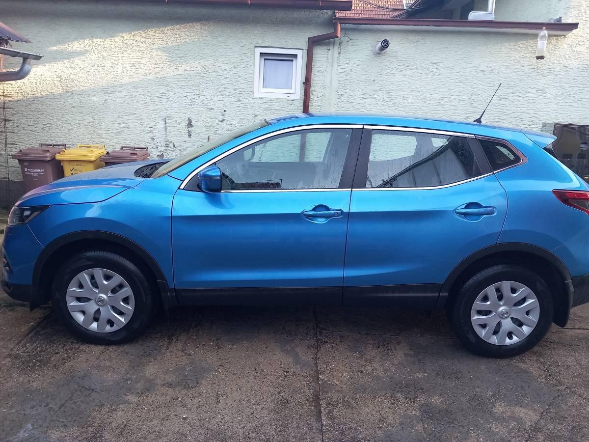 prodajem Nissan Qashqai 2017 g.može zamjena za manji SUV