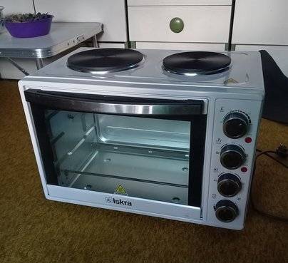 Prodajem novu ISKRA električnu pećnicu