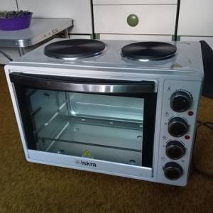 Prodajem novu ISKRA električnu pećnicu