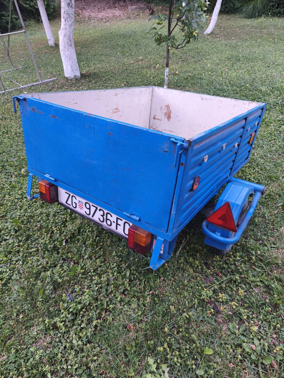 Prodajem prikolicu