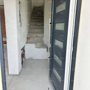 Prodajemo stan  na odličnoj lokaciji, Umag.