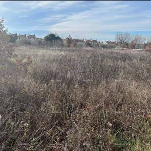 Prodajemo veliko građevinsko zemljište u Umagu