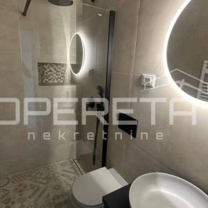 Prostrani dvoetažni stan s pogledom na more, Split, Visoka, 209 m2