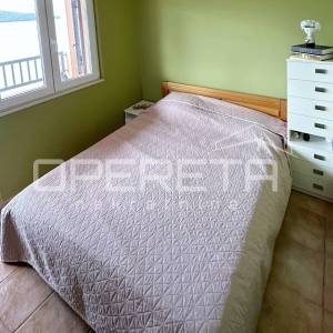 Prvi red do mora, kuća s 4 apartmana, Zatoglav