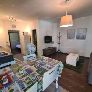 Pula – Kuća sa 2 apartmana.
