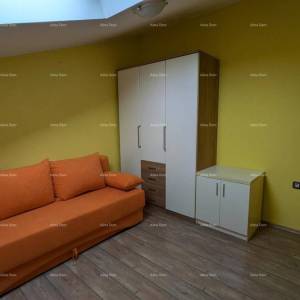 PULA, Prodaje se dvoetažni stan , 70 m²