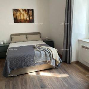 Pula – Renovirani stan na Verudi, idealna lokacija uz more i centar