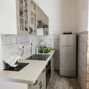 Pula – Stoja, dva stana 110 m² s terasom
