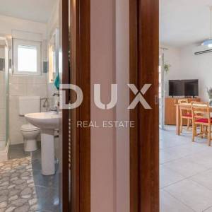 PULA, VALDEBEK - Apartmanska kuća na atraktivnoj lokaciji