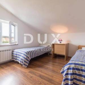 PULA, VALDEBEK - Apartmanska kuća na atraktivnoj lokaciji