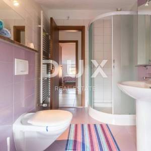 PULA, VALDEBEK - Apartmanska kuća na atraktivnoj lokaciji