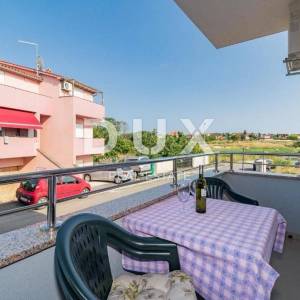 PULA, VALDEBEK - Apartmanska kuća na atraktivnoj lokaciji