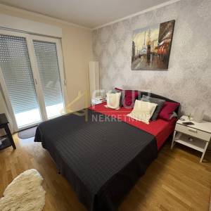 Pula, Valdebek, samostojeća kuća, 105m2