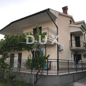 RAB, LOPAR - Kuća u centru grada
