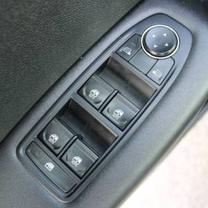 Renault Captur 1.0 TCe *LED, NAVIGACIJA*