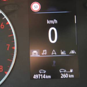 Renault Captur 1.0 TCe *NAVIGACIJA, KAMERA*