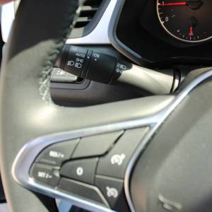 Renault Captur 1.0 TCe *NAVIGACIJA, KAMERA*