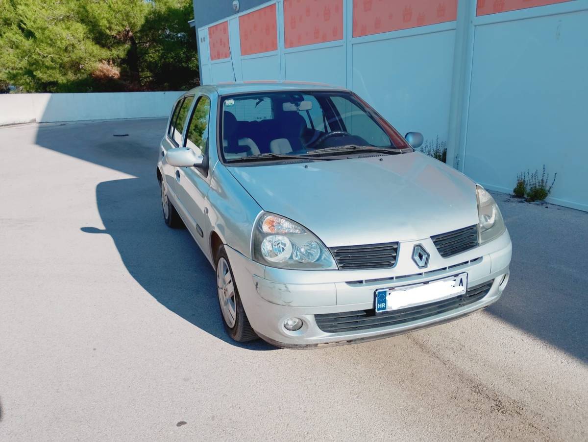Renault Clio 2004. Diesel