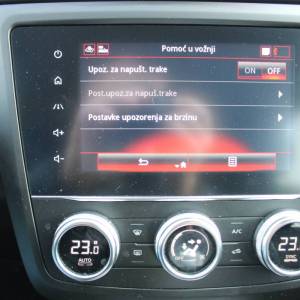 Renault Kadjar 1.5 dCi AUTOMATIK *NAVIGACIJA, KAMERA*