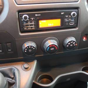 Renault Master 2.3 dCi L2H2 *7 sjedala*