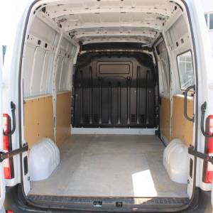 Renault Master 2.3 dCi L2H2 150ks *KAMERA*