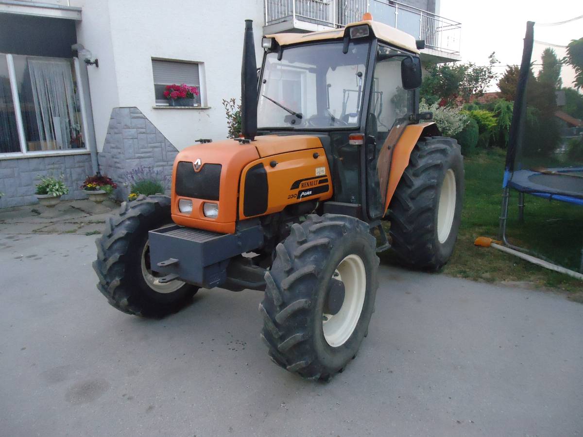 Renault Pales 230