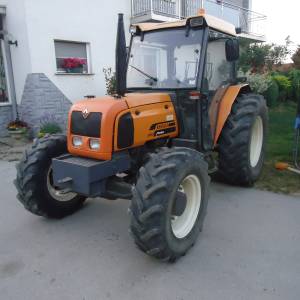 Renault Pales 230