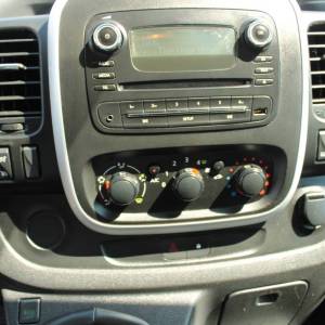 Renault Trafic 1.6 dCi DUPLA KABINA - 6 sjedala