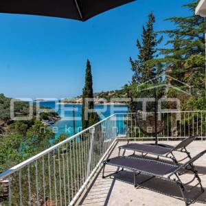 Renovirana Dalmatinska Kuća na Korčuli uz samo more, uvala Stračićica