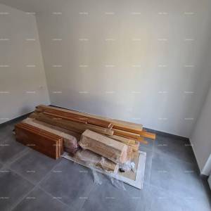 Renovirana kamena kuća s bazenom – mirno selo blizu Svetvinčenta