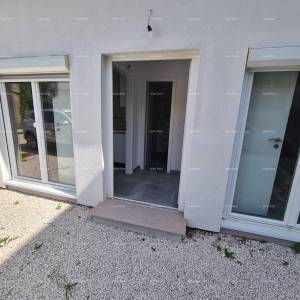 Renovirana kamena kuća s bazenom – mirno selo blizu Svetvinčenta