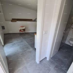Renovirana kamena kuća s bazenom – mirno selo blizu Svetvinčenta