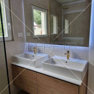 Renovirana kuća prvi red do mora, Seget Vranjica, Trogir
