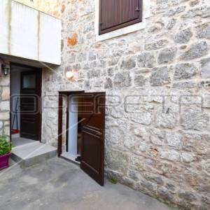 Renovirana tradicionalna kamena kuća, Jelsa, Hvar 
