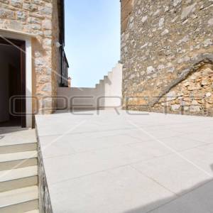 Renovirana tradicionalna kamena kuća, Jelsa, Hvar 