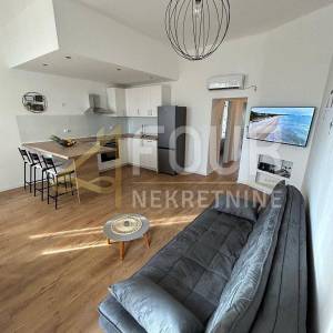 Rijeka, Banderovo, 51.52m2, adaptiran i moderno uređen stan!