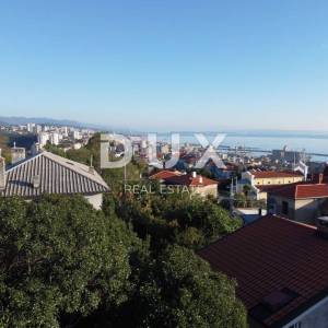 RIJEKA, BANDEROVO- stan 100m2 s panoramskim pogledom na more - 3S+DB - 1. kat