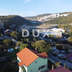 RIJEKA, BANDEROVO- stan 100m2 s panoramskim pogledom na more - 3S+DB - 1. kat