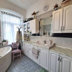 Rijeka, Belveder, 113.93m2, 3s+db, gospodski stan, pogled na more