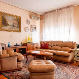 Rijeka, Belveder, 265.54m2, dvoetažni stan, garaža, okućnica