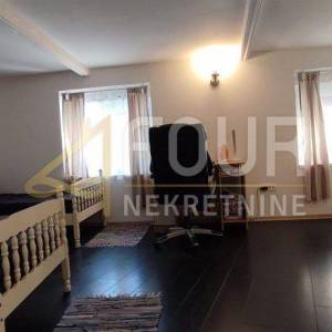 Rijeka, Belveder, adaptirana kuća