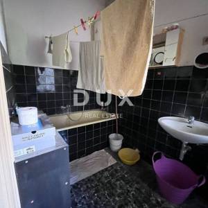 RIJEKA, BELVEDER - Stan za adaptaciju 