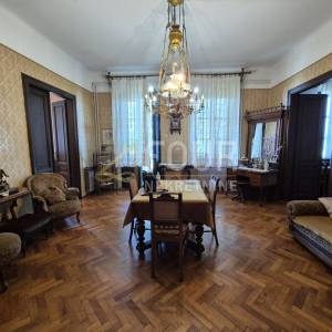 Rijeka, Bulevard, izvrsna etaža 172.27m2 nadomak centra!
