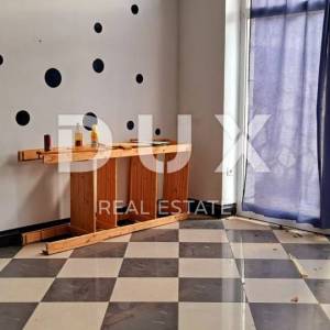 RIJEKA, BULEVARD - odličan poslovni prostor od 26 m2 