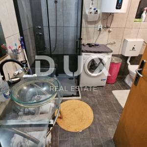 RIJEKA, ČAVLE - 2S+DB u privatnoj kući, parking