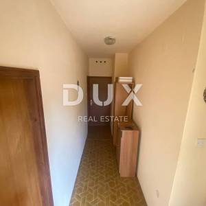 RIJEKA, ČAVLE - građevinsko zemljište 4.176 m2 za stambenu zgradu - stanove / apartmane / obiteljsku kuću / villu! PRILIKA!!!...